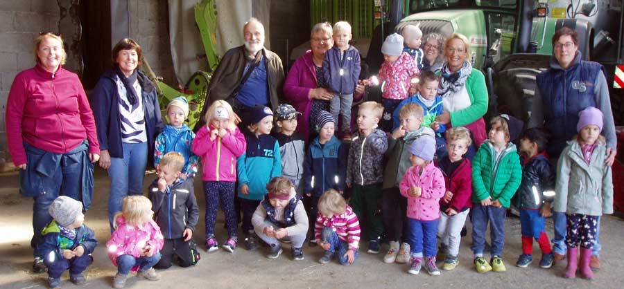 Kindergarten Boos beim landwirtschaftlichen Betrieb Weber